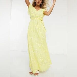 Chic Lemon Maxi Dress